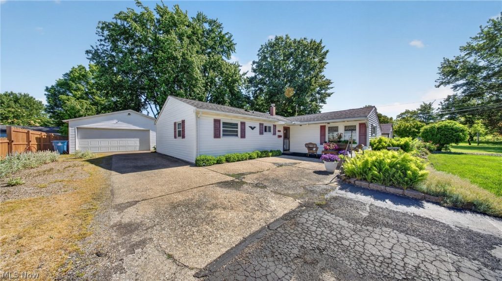 33848 David Drive, North Ridgeville, OH