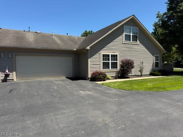 1402 Willow Brook Drive, Warren, OH - Photo 3