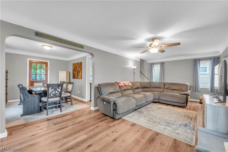 27645 Butternut Ridge Road, North Olmsted, OH - Photo 4