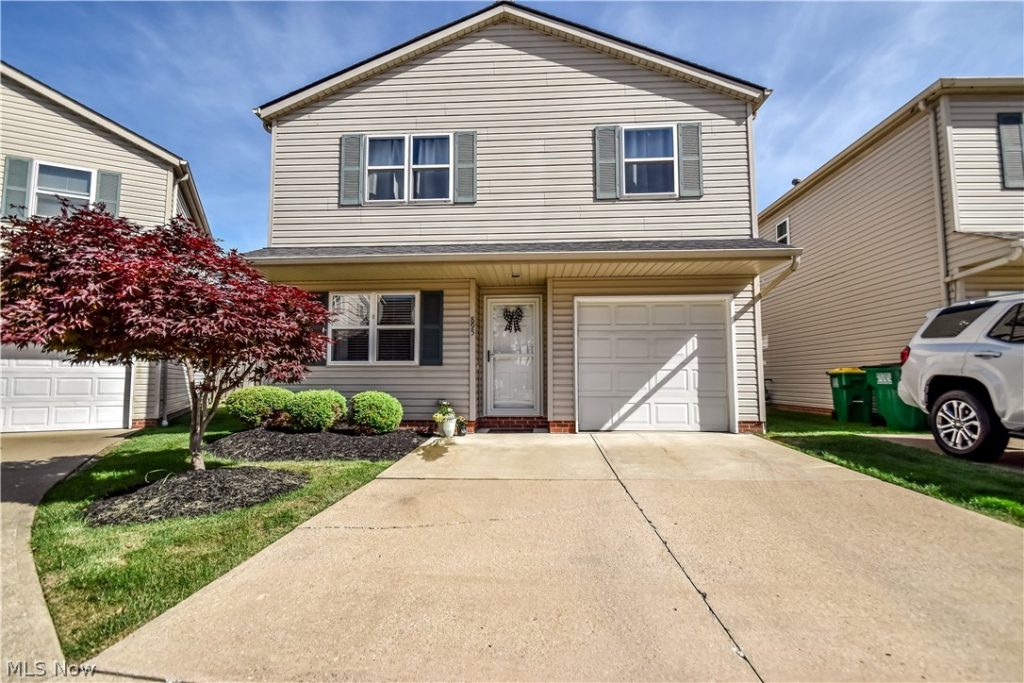 895 Brittney Court, Willowick, OH