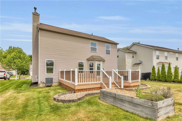 966 Chadwick Lane, Medina, OH - Photo 4