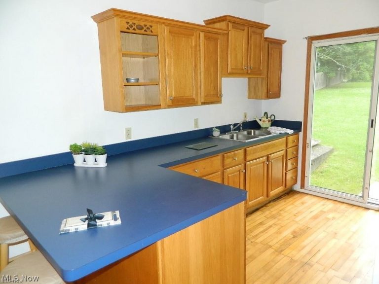 11754 Lakeland Drive, Newbury, OH - Photo 3