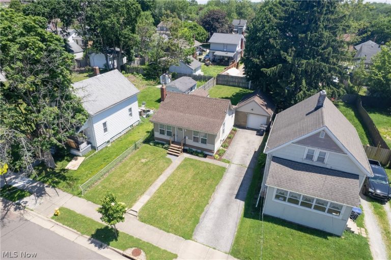 511 Stetler Avenue, Akron, OH - Photo 6