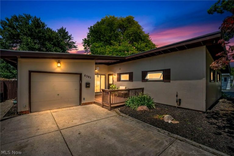 6392 Sherborn Road, Parma Heights, OH, 44130