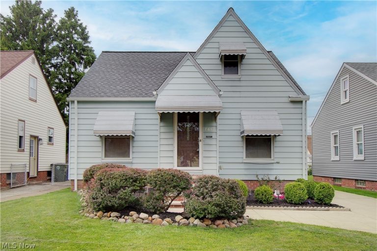 7612 Ira Avenue, Brooklyn, OH, 44144