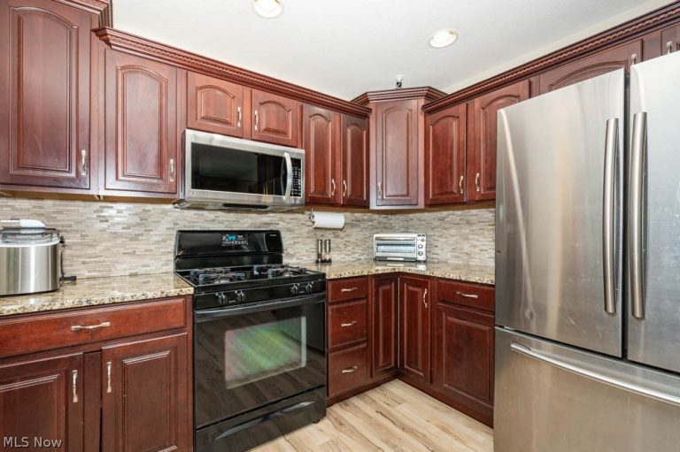 6578 North Carolina Place, Poland, OH - Photo 6