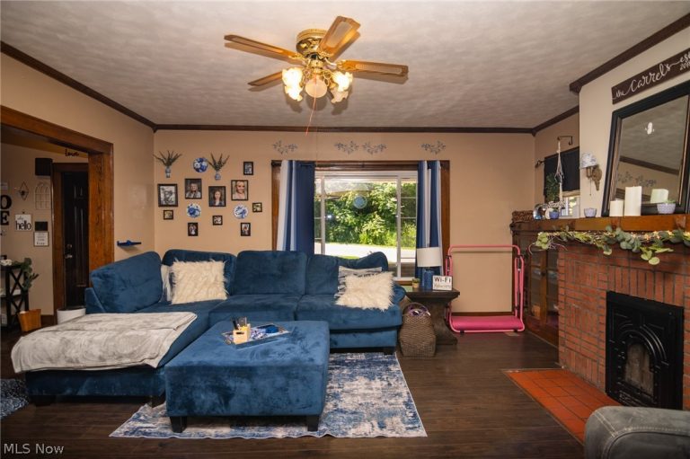73105 Holzworth Road, Flushing, OH - Photo 4