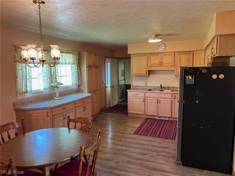 1018 Foxmoor Lane, Ashland, OH - Photo 3