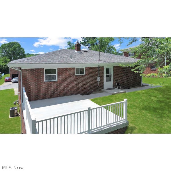 156 Pembroke Road, Steubenville, OH - Photo 2