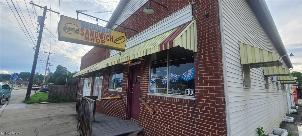 600 Broadway Avenue, Parkersburg, WV