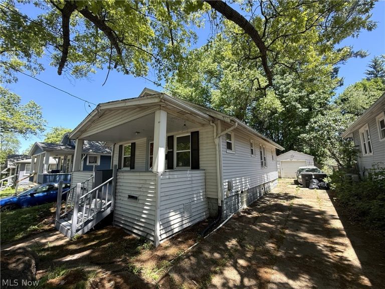 1405 Brandon Avenue, Akron, OH - Photo 4
