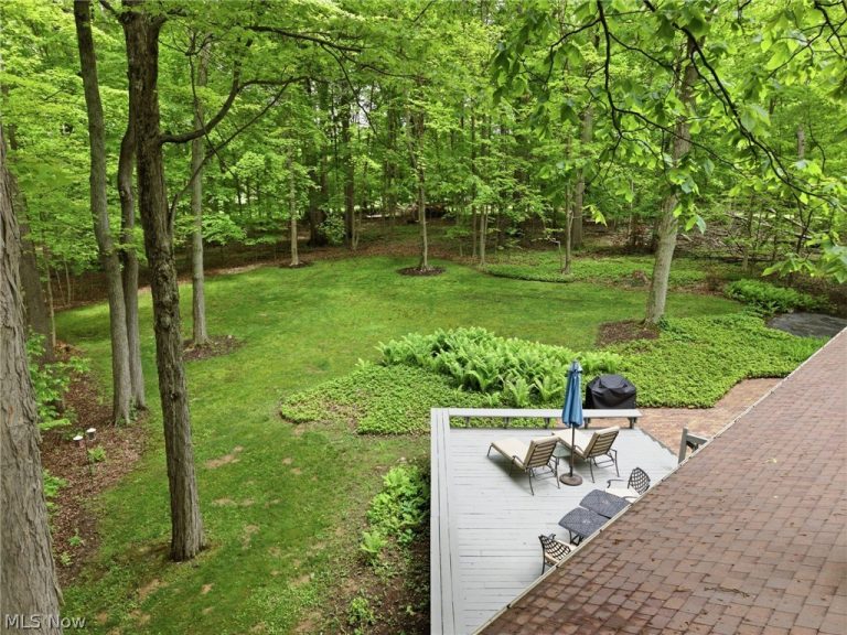 4587 Ranchwood Road, Akron, OH - Photo 6