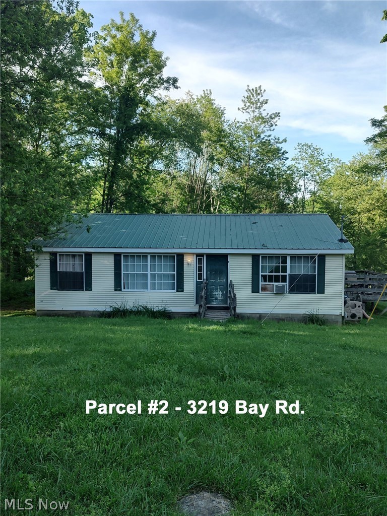 3219 Bay Road, Carrollton, OH, 44615