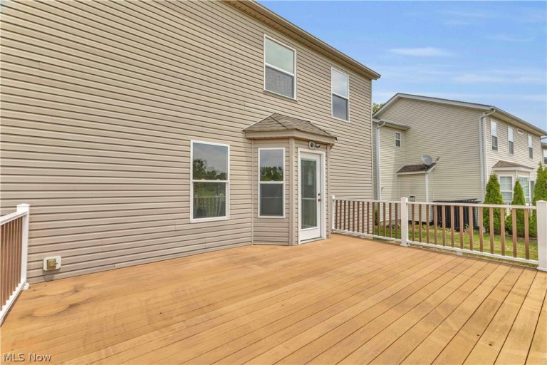 966 Chadwick Lane, Medina, OH - Photo 5