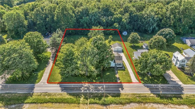 9598 Quarry Road, South Amherst, OH, 44001