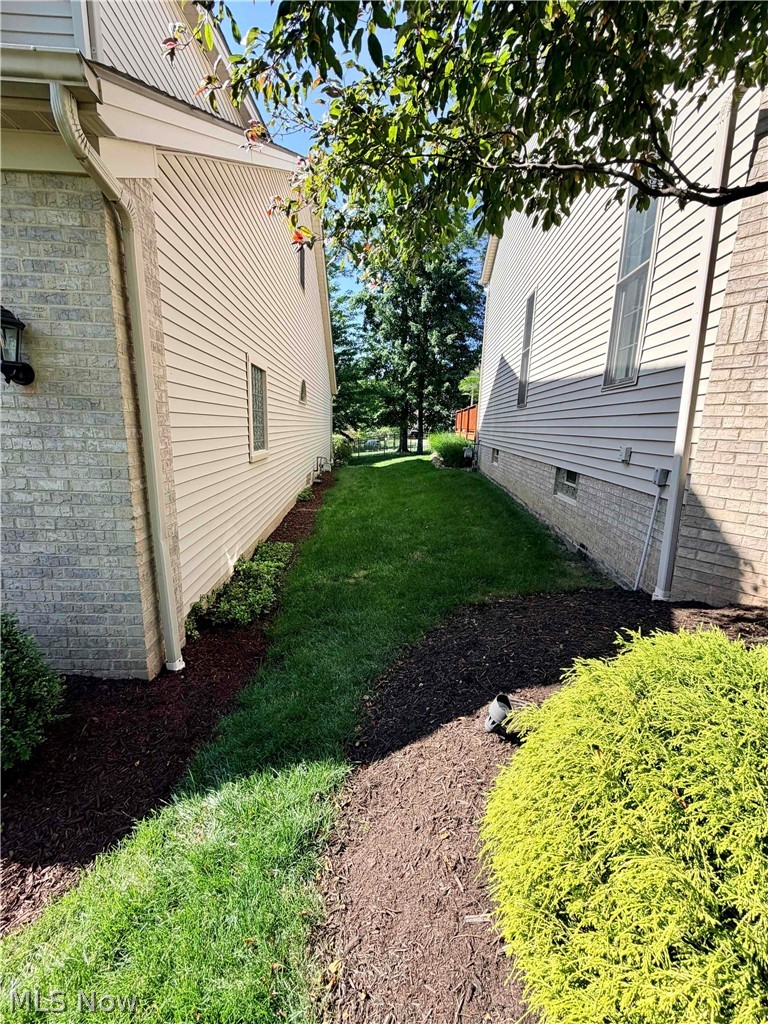 8304 Washington Avenue, North Royalton, OH - Photo 5