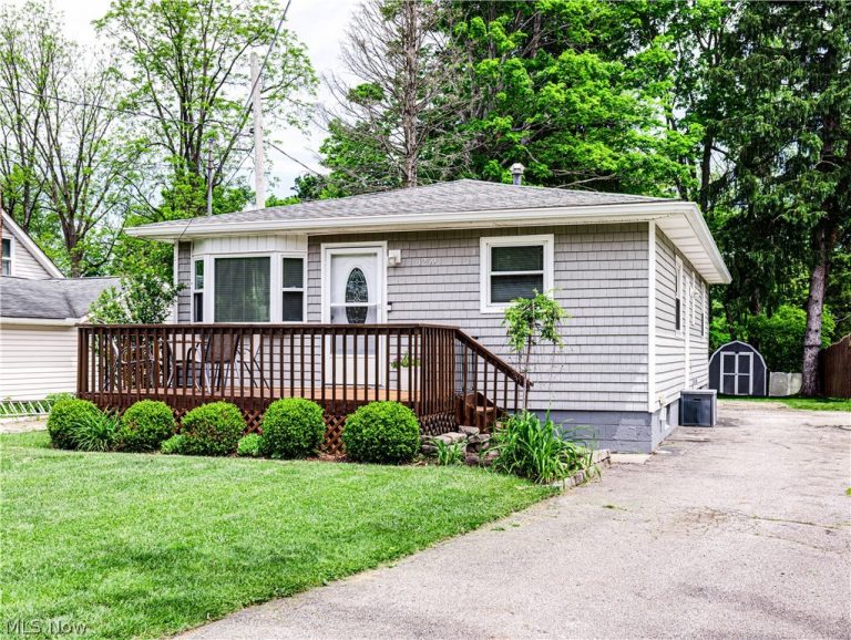 1259 Meadowbrook Boulevard, Stow, OH, 44224