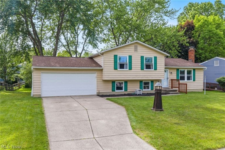 965 Guilford Boulevard, Medina, OH - Photo 2