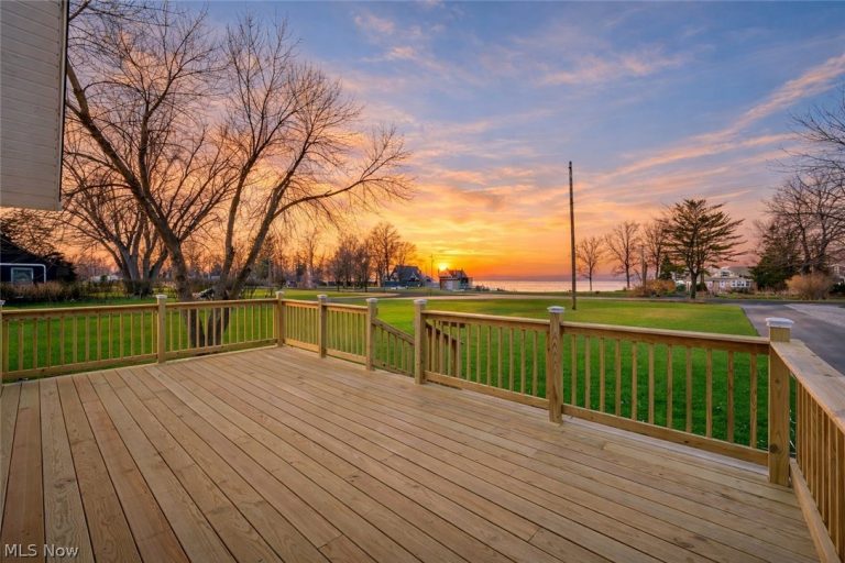 33418 Lake Shore Boulevard, Willowick, OH - Photo 4