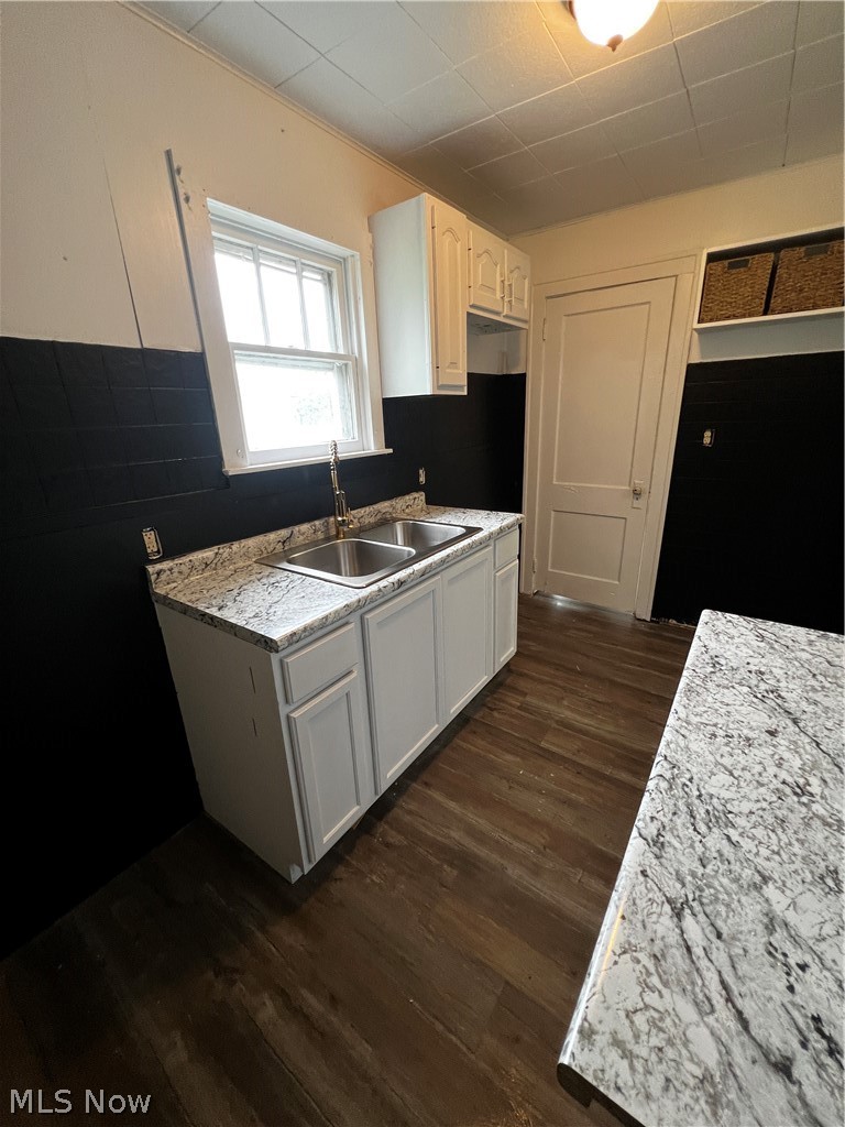 2283 East Avenue, Akron, OH - Photo 6