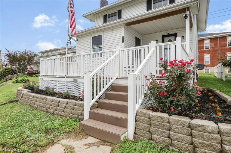 608 Clark Street, Cambridge, OH - Photo 2