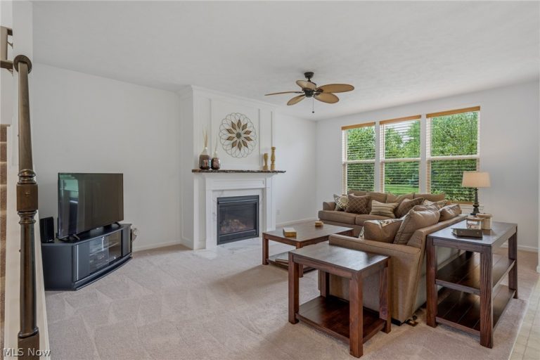 183 Nottingham Way, Wadsworth, OH - Photo 8