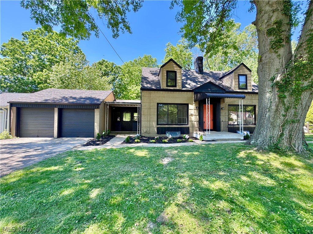 3642 Cascade Drive, Youngstown, OH
