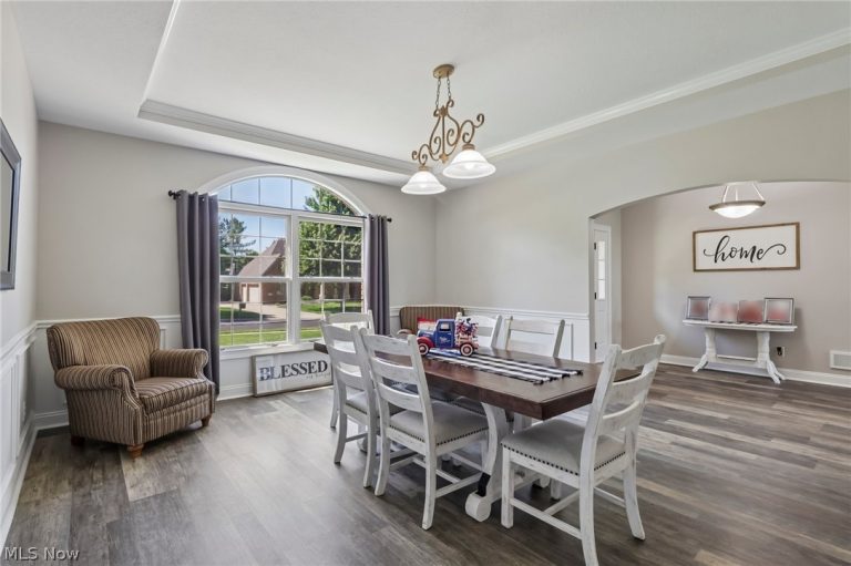 6395 Great Court Circle, Massillon, OH - Photo 6