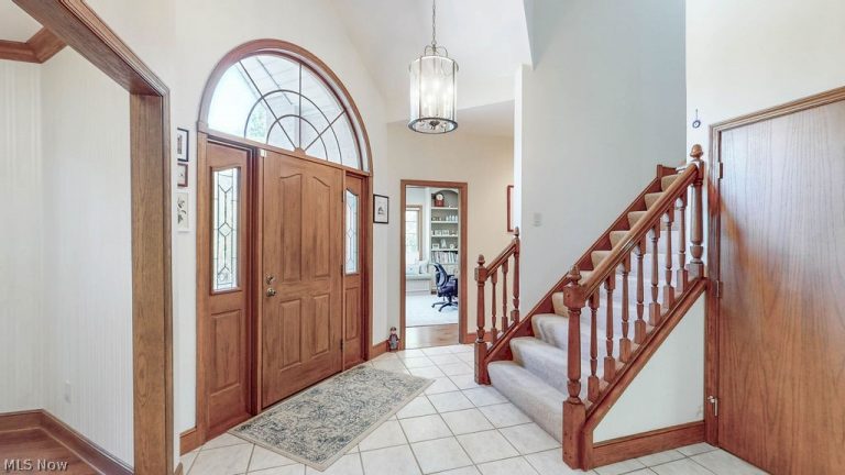 10 Deep Creek Lane, Moreland Hills, OH - Photo 4
