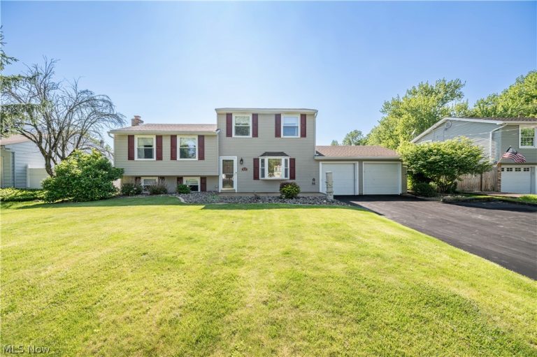 814 Illinois Avenue, McDonald, OH, 44437