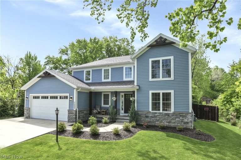 7599 Albion Road, North Royalton, OH, 44133