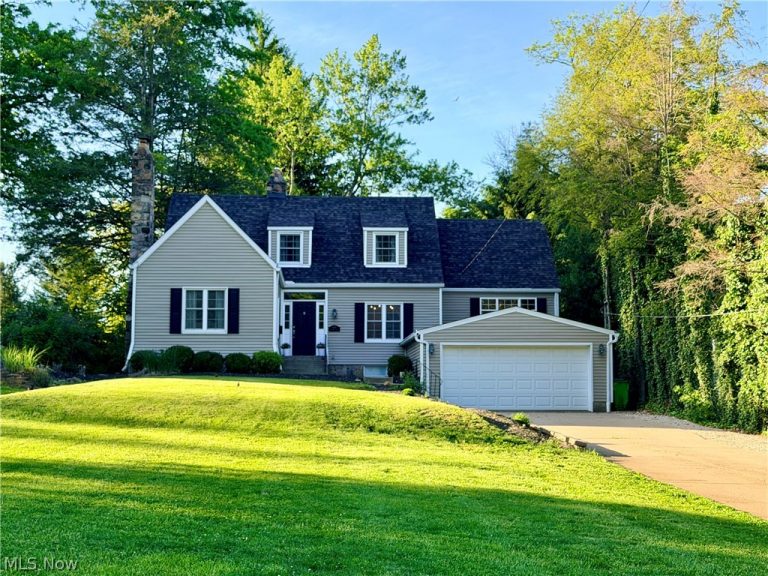 3695 Mogadore Road, Mogadore, OH - Photo 2