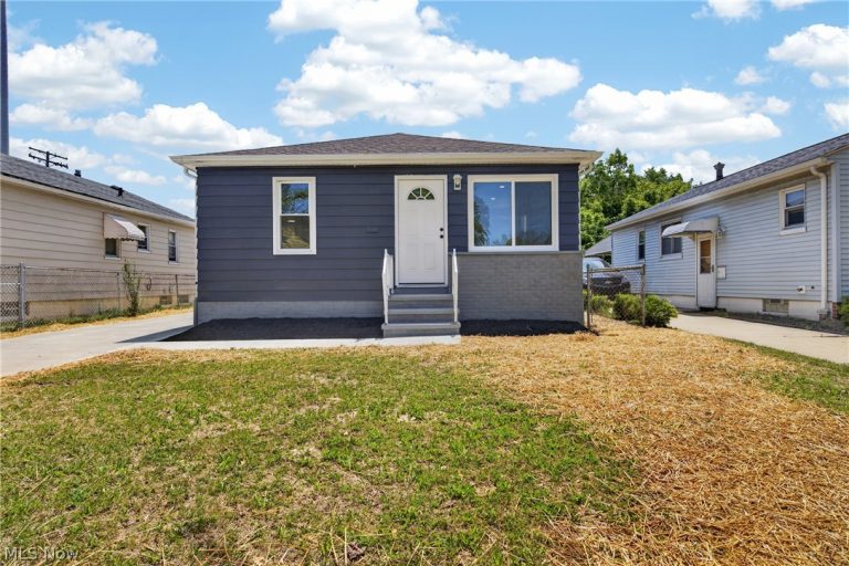 11709 Guardian Boulevard, Cleveland, OH, 44135
