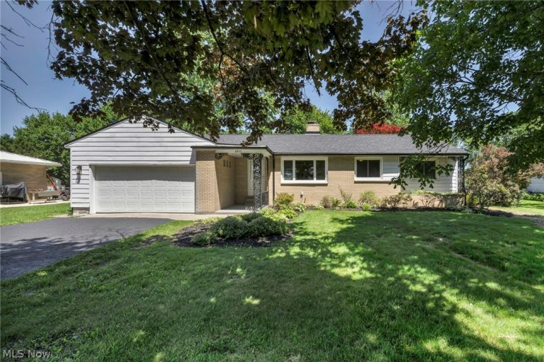 8455 Ridge Road, Elyria, OH, 44035