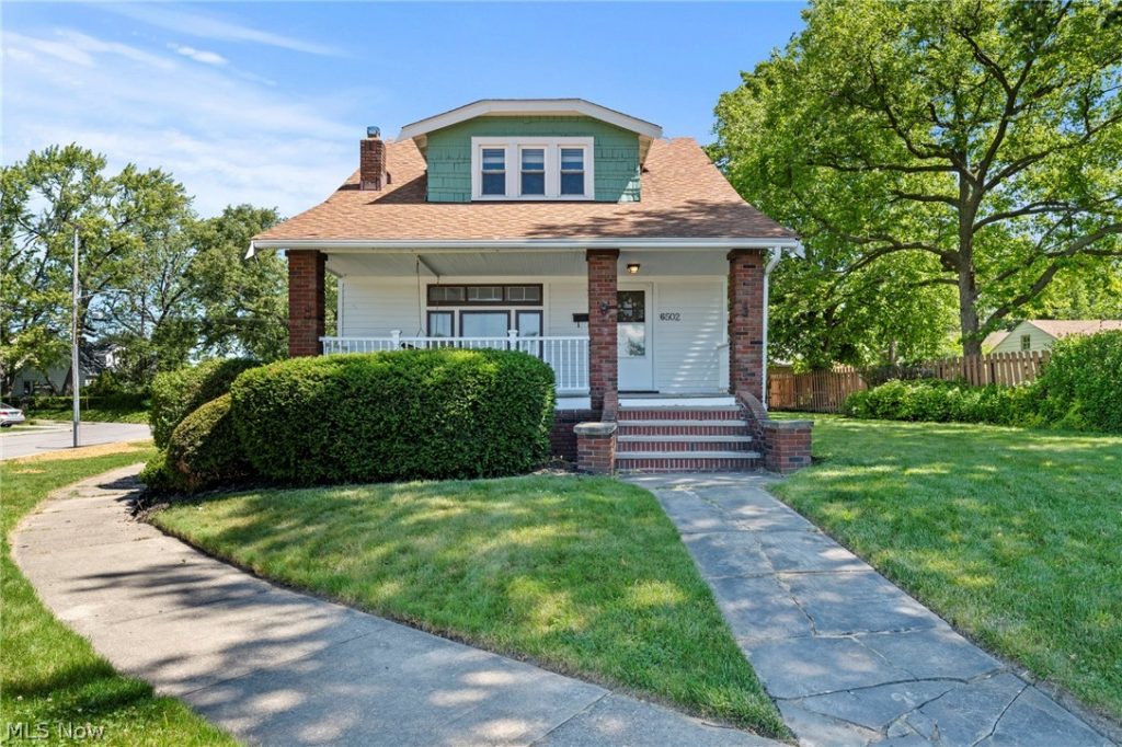 6502 Renwood Drive, Parma, OH