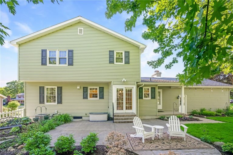 1112 Ledgebrook Drive, Tallmadge, OH - Photo 3