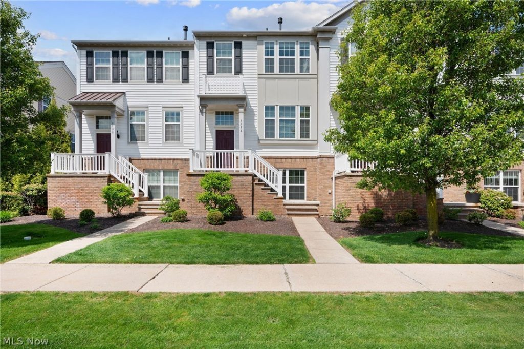 6196 Pointe Drive, Pepper Pike, OH