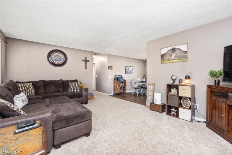 3298 Bahama Avenue, Massillon, OH - Photo 2