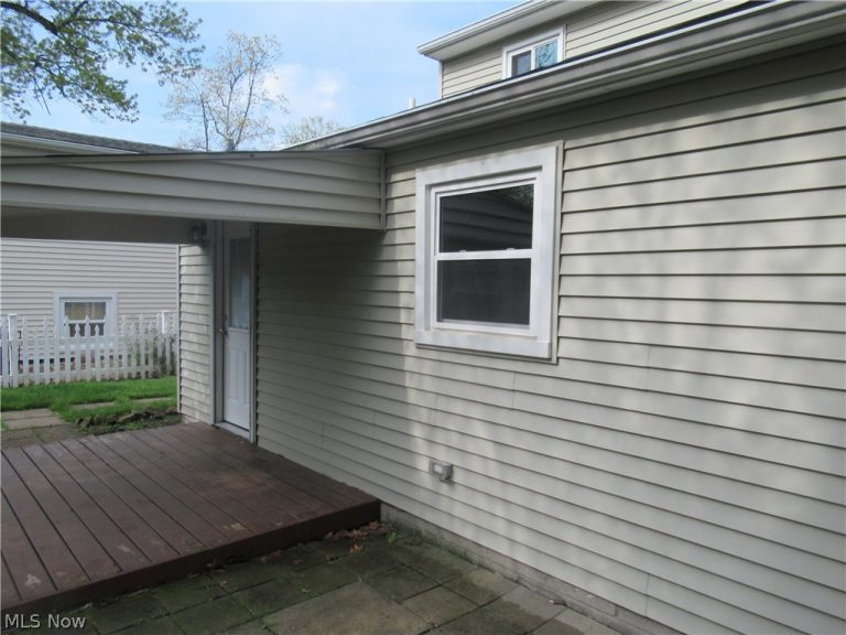 173 Forest Boulevard, Avon Lake, OH - Photo 5