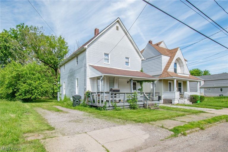 126 14th Street, Barberton, OH - Photo 2