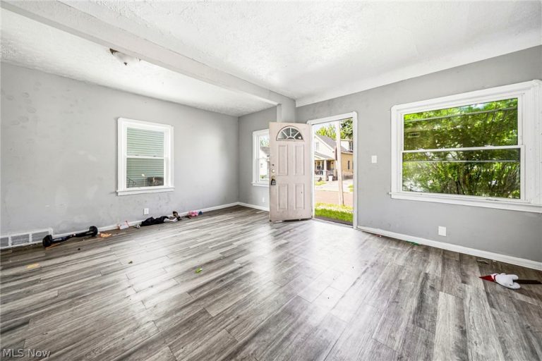 3449 71st Street, Cleveland, OH - Photo 4