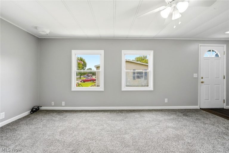 490 Arabian Court, LaGrange, OH - Photo 8