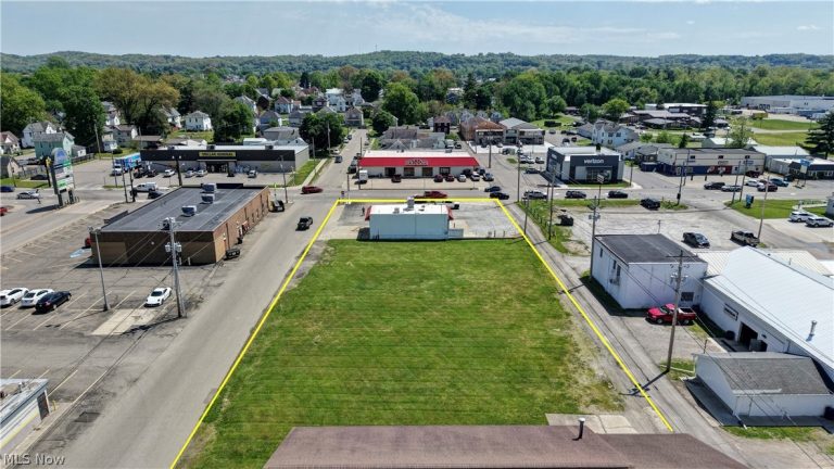 501 2nd Street, Coshocton, OH, 43812