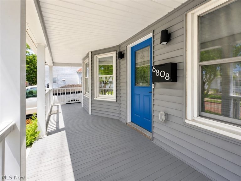 6808 Fir Avenue, Cleveland, OH - Photo 4