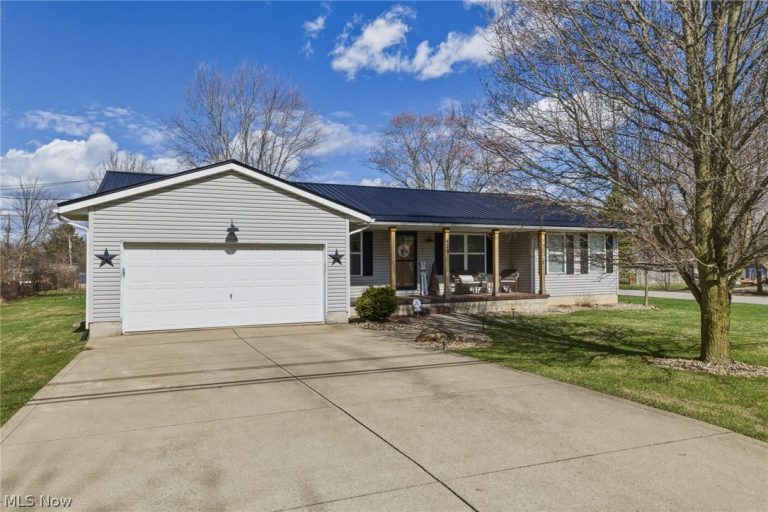 630 Hanna Road, Mansfield, OH - Photo 2