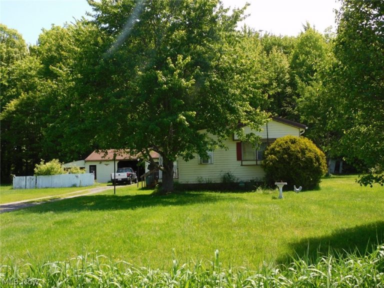 5250 Guest Road, Jefferson, OH - Photo 2