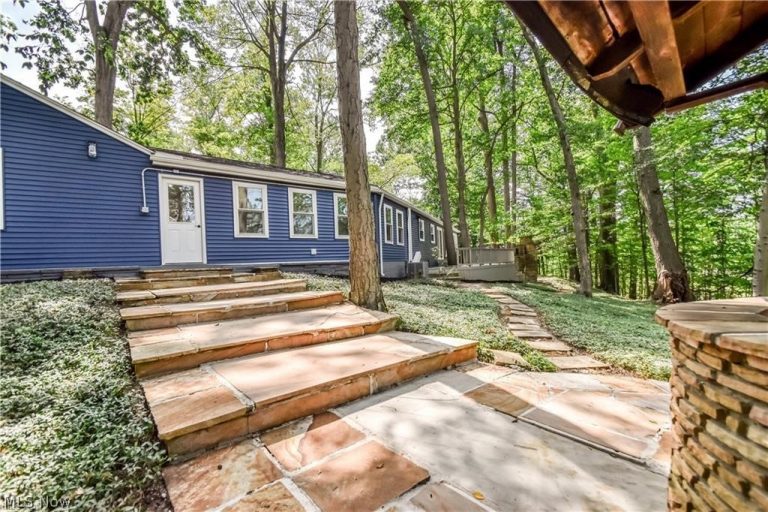 2531 Timberline Drive, Willoughby Hills, OH - Photo 5
