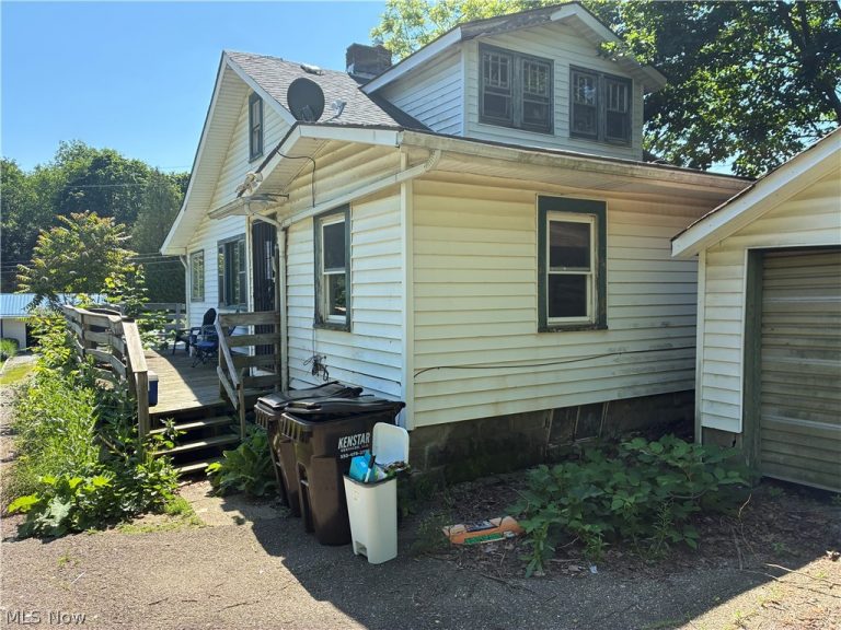 1021 Lakeview Avenue, Canton, OH - Photo 5