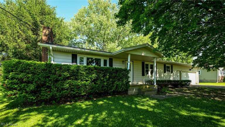 147 Pine Street, Creston, OH, 44217