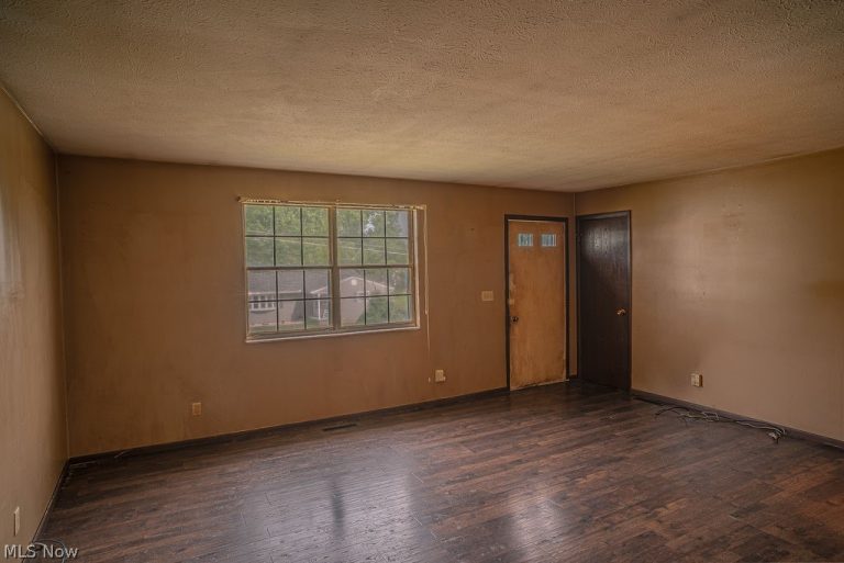 2100 Division Street Ext Street, Parkersburg, WV - Photo 3